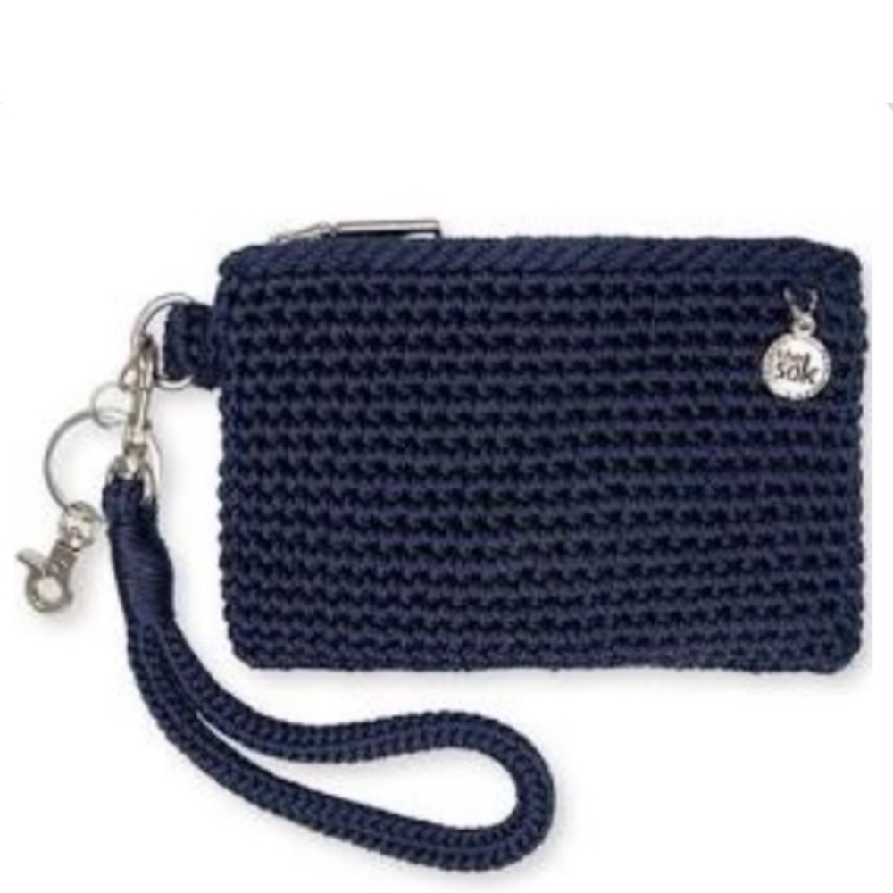 ♥️ Navy Wristlet - Picture 6 of 7